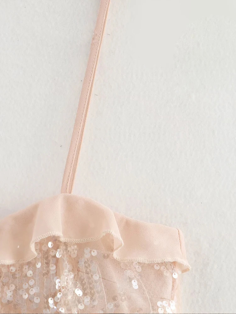 womens clothing in European and American style fashionable simple casual sequined suspension top 250403