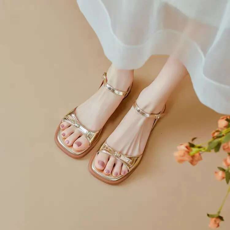 2025 Summer New Retro Style Low Heel Roman Designer Fashion Square Toe Elegant Bow Women's Sandals