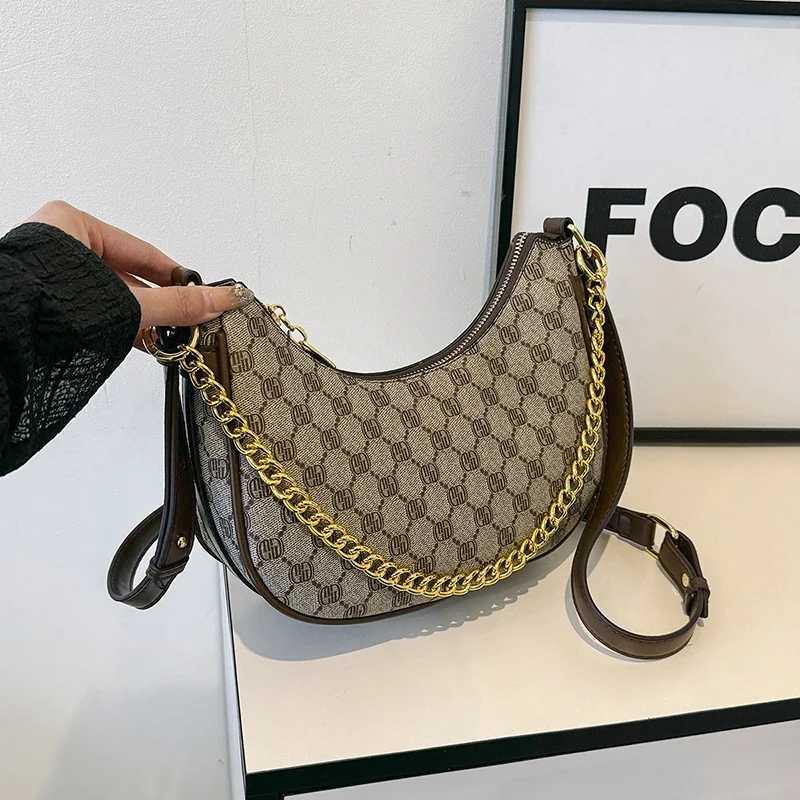 Designer Womens Tote Bag Premium Leather Crossbody Handbag Elegant Shoulder Purse Classic Messenger BagW251106