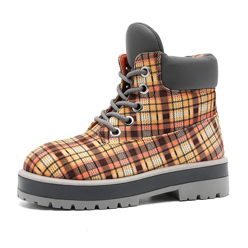 Mens Trendy and Versatile Striped High Top Boots Winter Warm Non Slip Fashionable Street Style Travel Shoes 251105