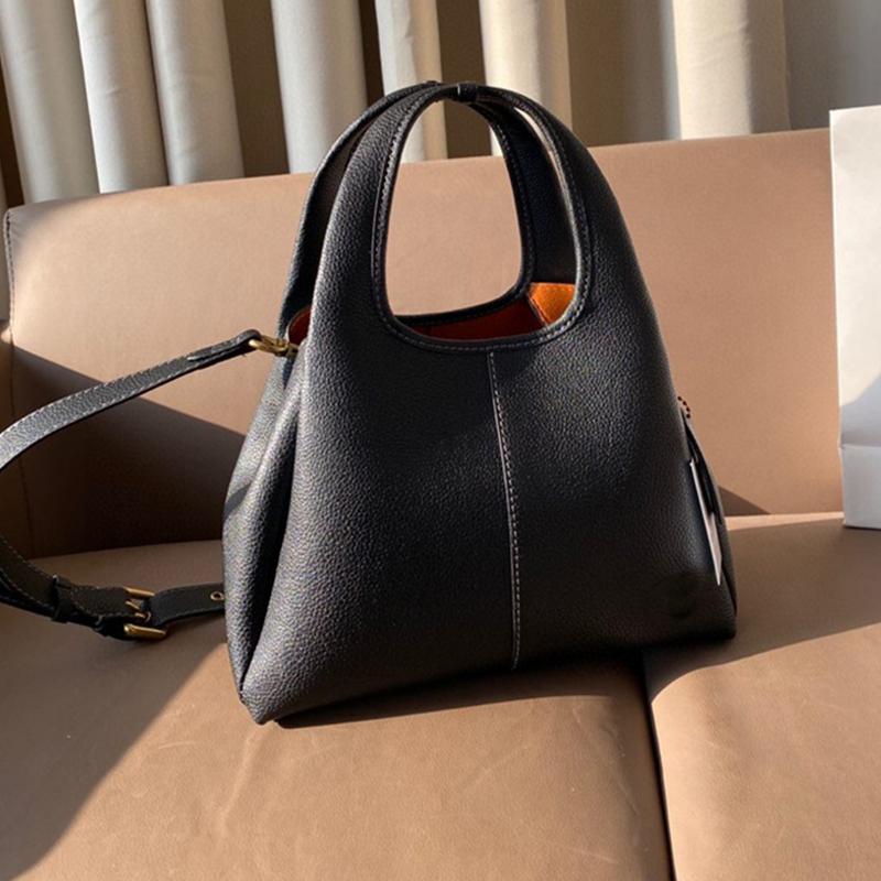 Designer Lana Hobo … - image