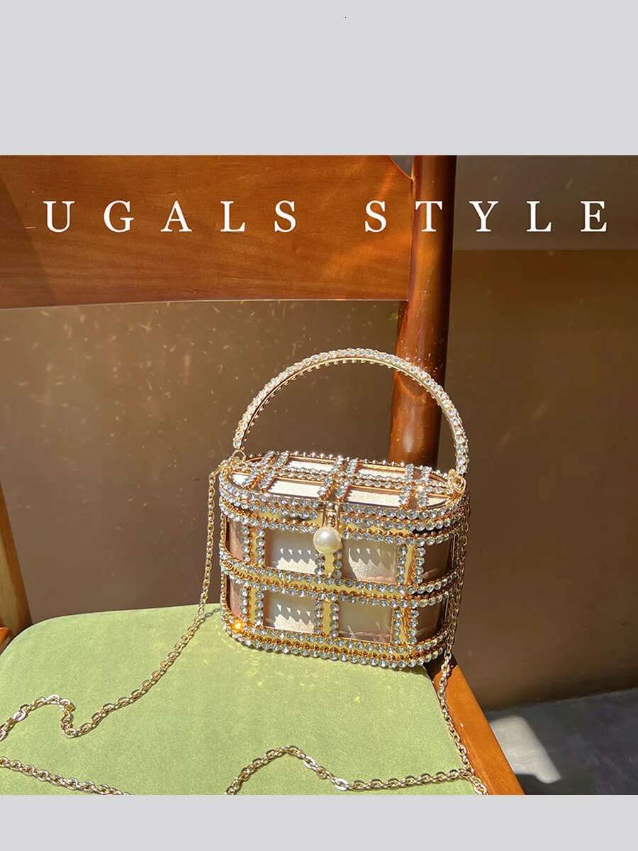 Hollow Out Evening Bucket Metal Cage Crystal Shiny Rhie Dia Wedding Party Clutch Purse Messenger Bag