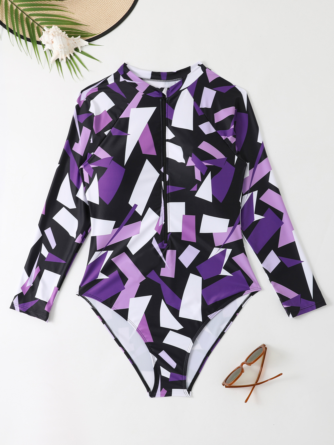 2025 new plus size one-piece long sleeved printed women's fat swimsuit