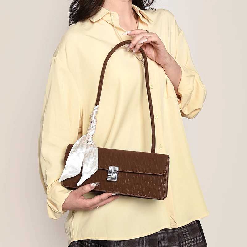 Ladies Shoulder Bag Crossbody Leather Handbag With Gold Accents By Famous Designer Luxury Brand PopularW251106