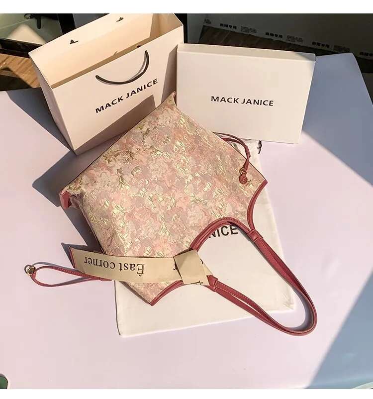 Design High Quality Large Capacity Tote Fashion Embroidery Bucket Women Handbag Shoulder Underarm Bag Lady Purse