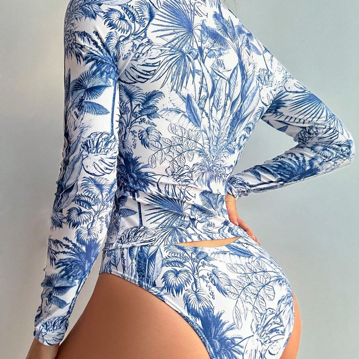 2025 New Printed Long Sleeve Split Women's Tight Triangle Pants Conservative Belly Covering Beach Swimsuit