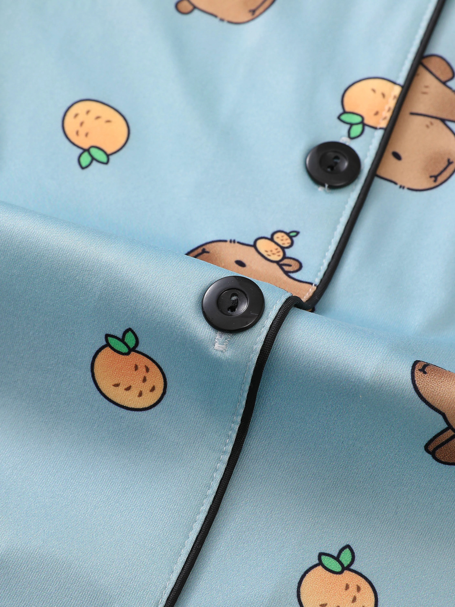 Blue background cute capybara cardigan womens pajamas set short sleeved top and loose pants comfortable womens pajamas 250402