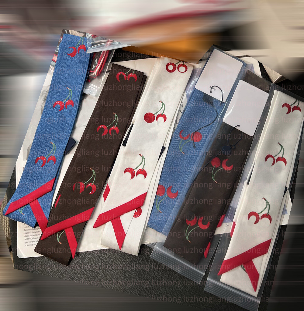 24 color High grade silk scarves, women's long hair ties, spring and summer internet famous thin and narrow necklaces, bags, vintage ribbons, L 7878