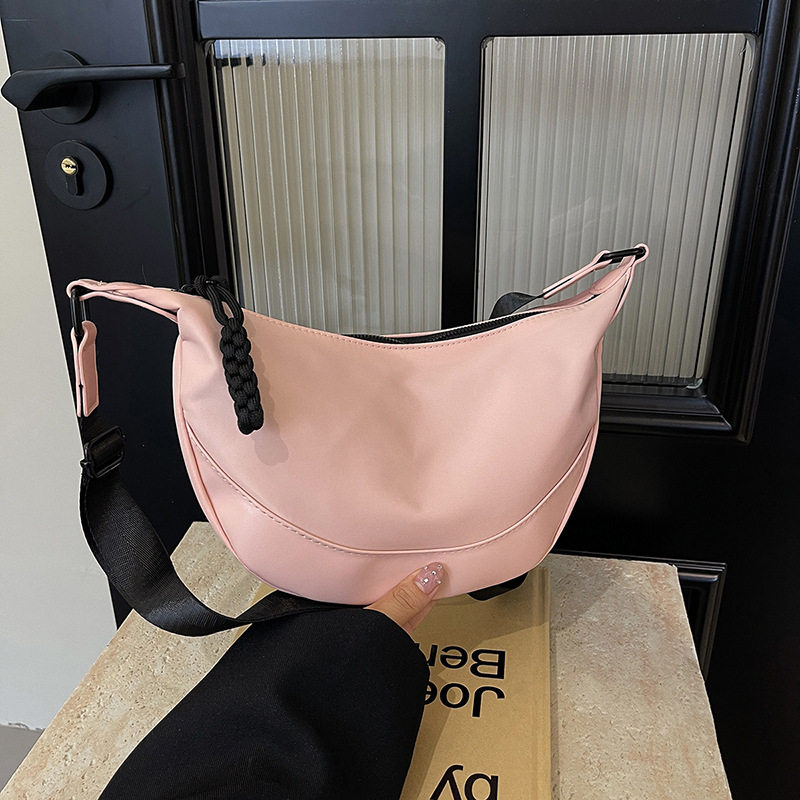 2025S Designer Women S Bag Casual Nylon For Women New Fashionable Korean Underarm Versatile Single Shoulder Crossbody Dumpling Bag