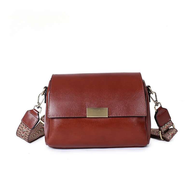 New Summer Women Shoulder Female Vegetable Tanned Real Leather Messenger Lady Vintage Flap Underarm Bag Commute Handbag