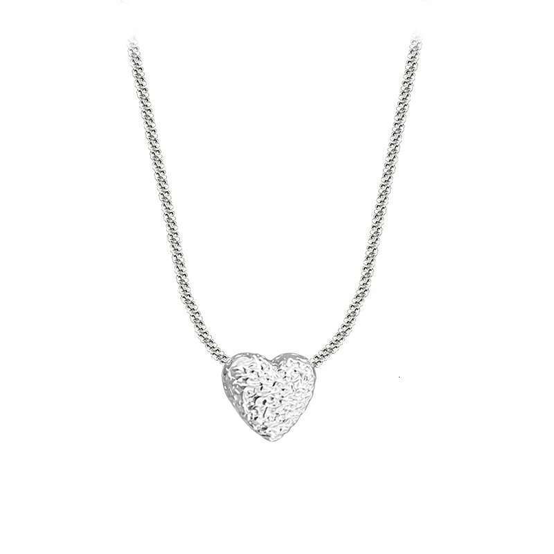 New Sterg Sier Girls Hammer pattern Love Necklace Simple Heart shaped Pendant Women's Gift Boutique Jewelry NK153