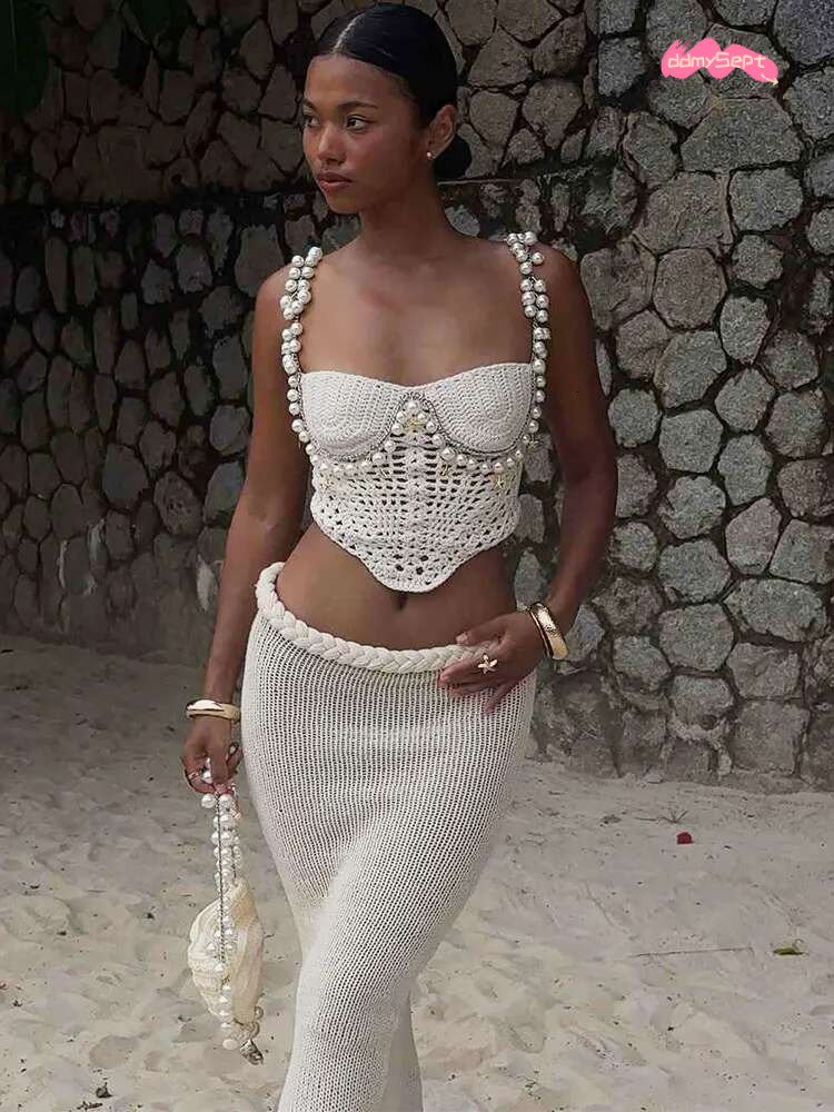 Twist Hollow Out Backless Crop Top and Skirt Fashion Knitted Bra Corset Vacation Beach Lady Sexy Two Piece Skirts Set ddmySept