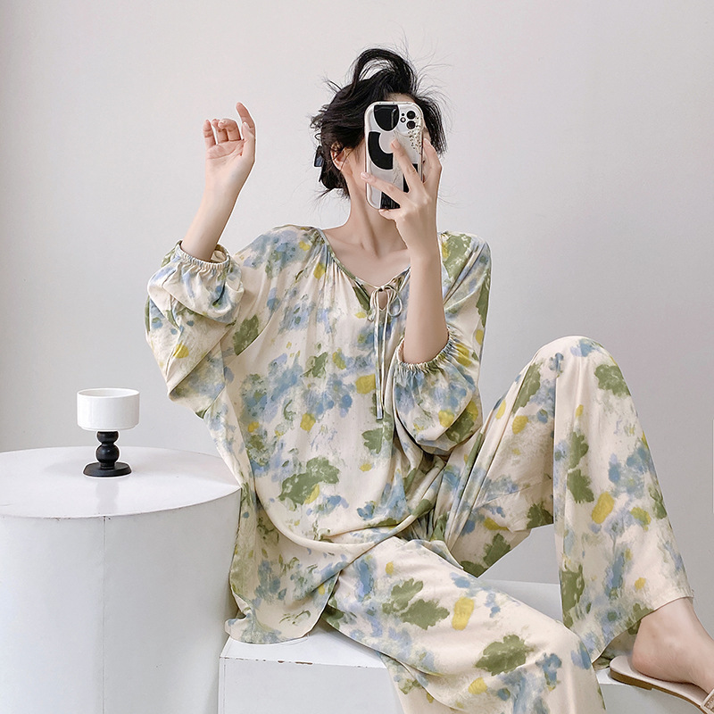 B1146 -Chic Slim-Line Ladies' Combo Dress Outfit