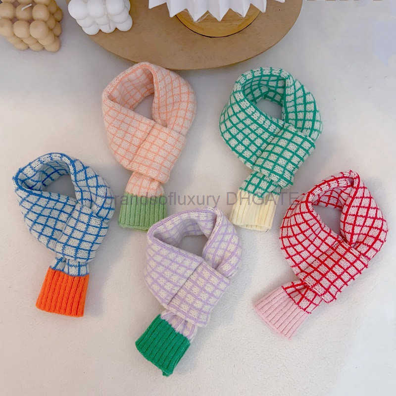 Autumn and winter new scarves cute dog decorations teddy bears Shiba Inu cats pet scarves