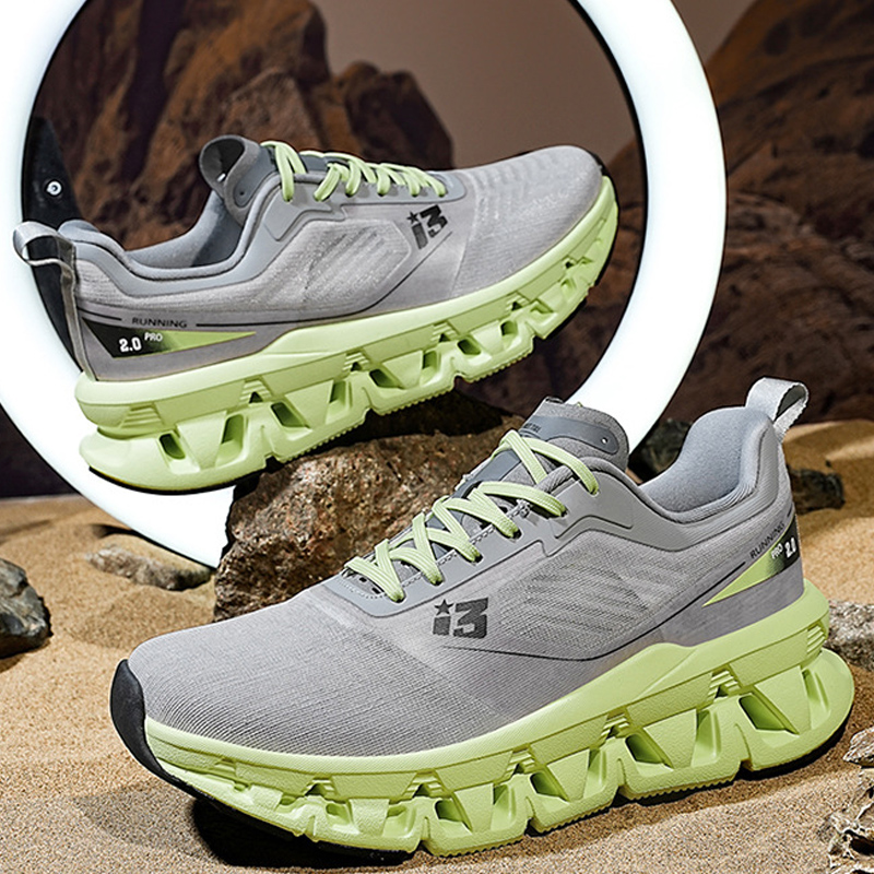 Men's Full Carbon Plate Anti-Torsion Running Shoes Lightweight Non-Slip All-Terrain Outdoor Marathon Jogging Shoes Wholesale