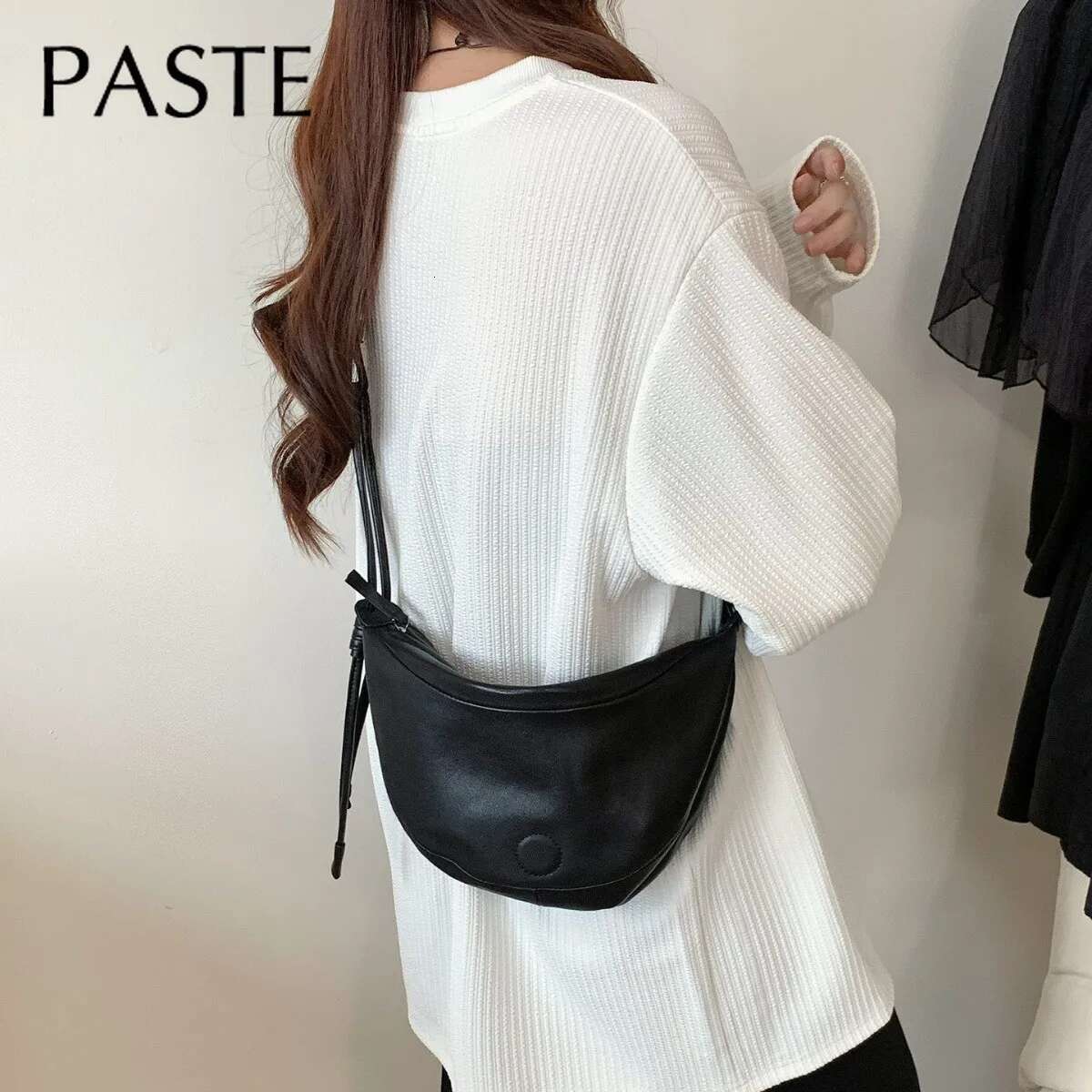 Ins Small Niche Cow Horn Dumpgs Hobos Soft High-End Goatskin Saddle 2025 Genuine Leather Women Shoulder Bag Yellow