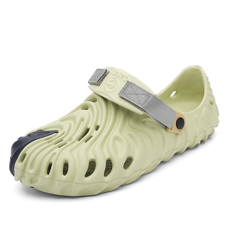 2025S Designer Men S Slippers Summer Men S Sandals With Breathable Toe Caps And Perforated Casual Beach Shoes For Couples Hollowed Out Anti Slip Outdo