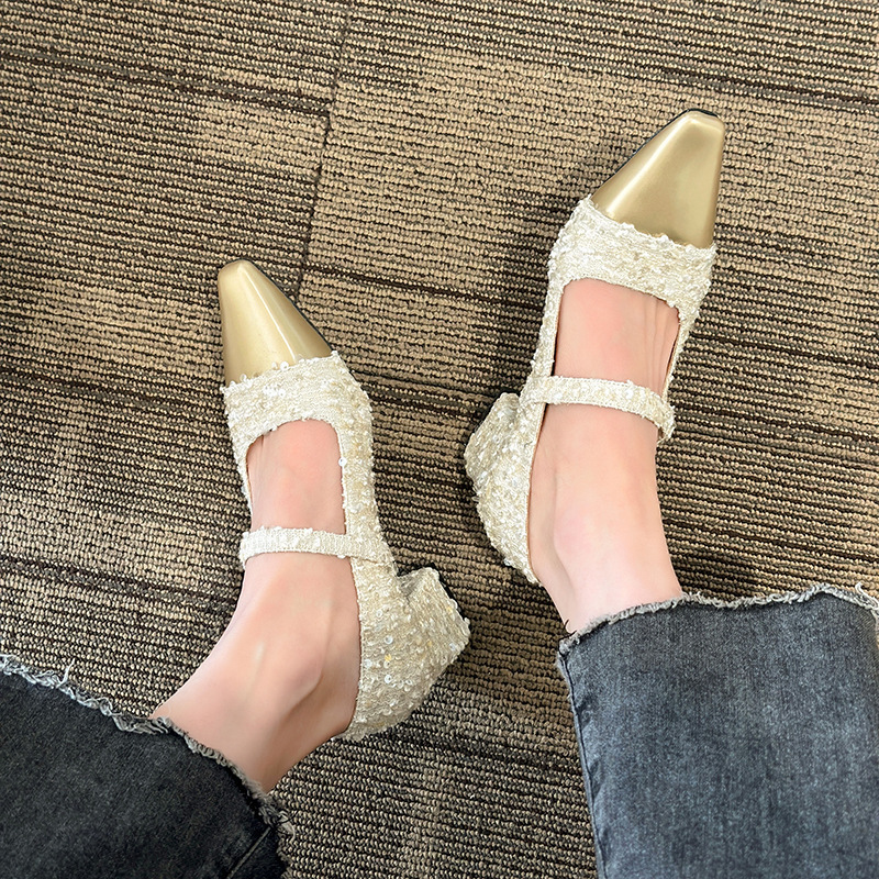 free Shipping Slippers Designer Shallow mouth sandals Thick heeled sandals Pointed slippers Casual low cut sandal Wearing beach high heels outside hot
