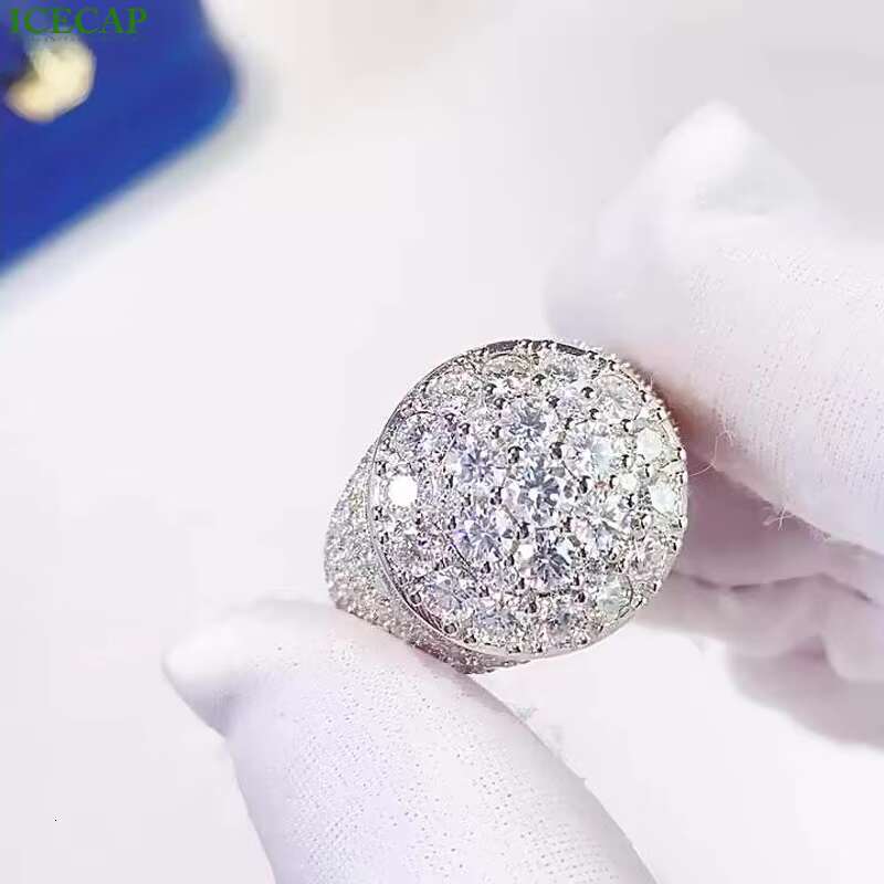 Hot Selling Luxury Hiphop Men Ring 925 Sterling Silver Jewelry Full Iced Out VVS Moissanite Engagement Wedding Rings for Gift