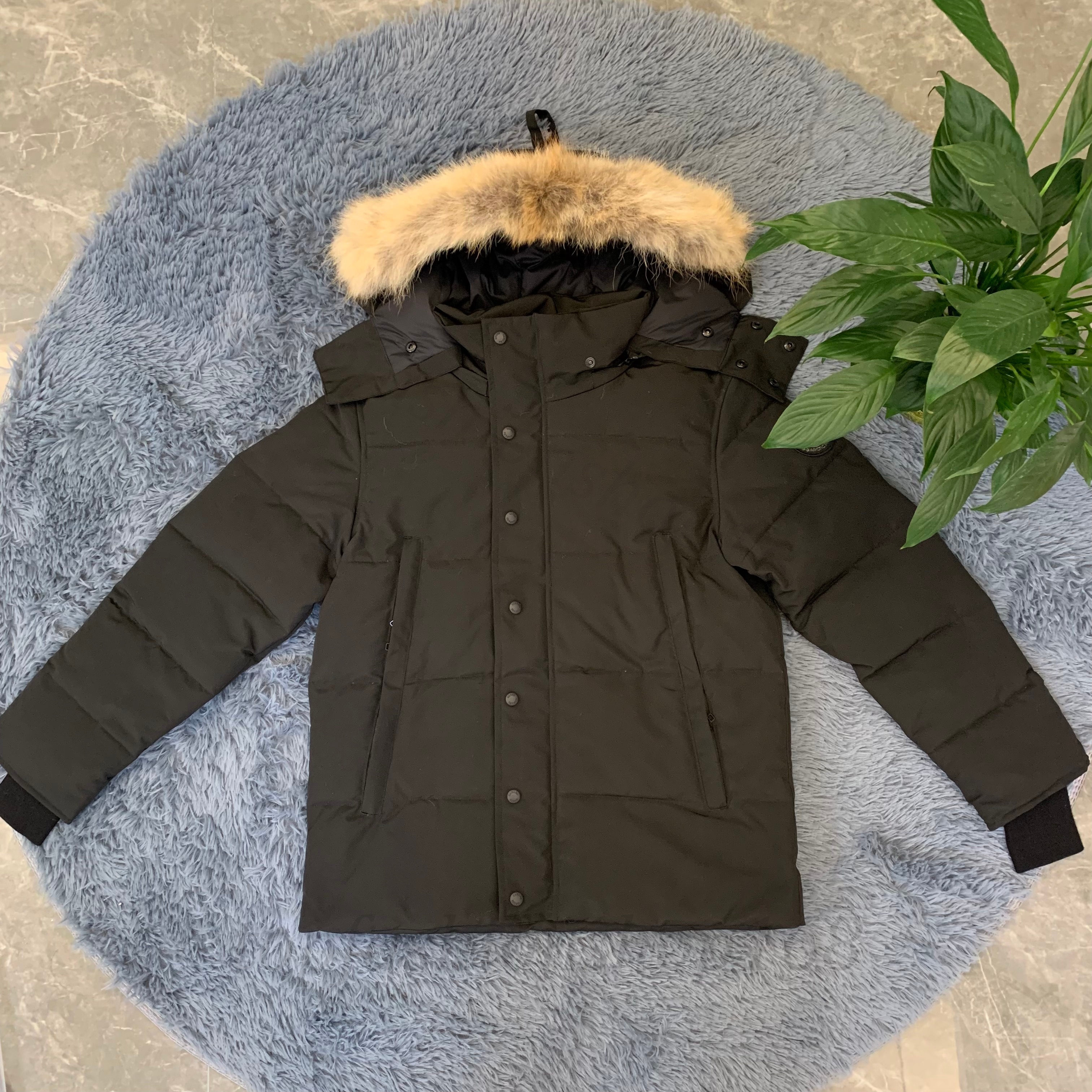 Mens Winter Parka Down Jacket Big Fur Hooded Warm Outdoor Coat Real Wolf Fur Homme Parka Outdoor Windbreaker Jassen Hiver warm Outerwear Doudoune