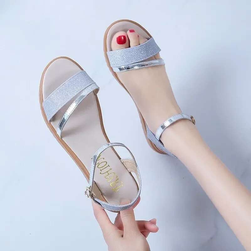 2025 Summer New Women's Sandals Gold Low Casual Shoes Women's Open toed Summer Square Women's Designer Fashion Ankle Strap High Heels