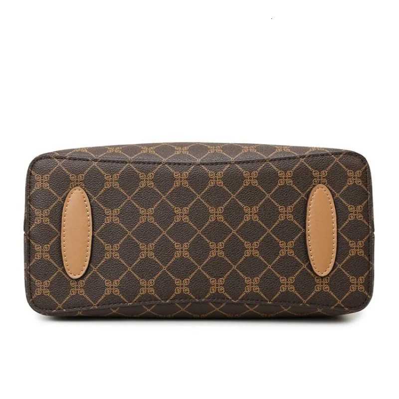 Elegant Tassel Decor Handbag For Women Designer Inspired Bohemian Leather CrossbodyW251106