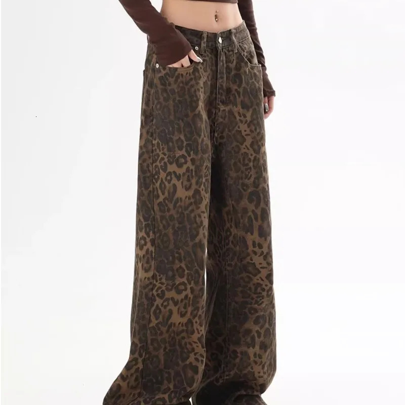 American vintage leopard print jeans female autumn winter n sense small straight tube overalls casual pants Z260313