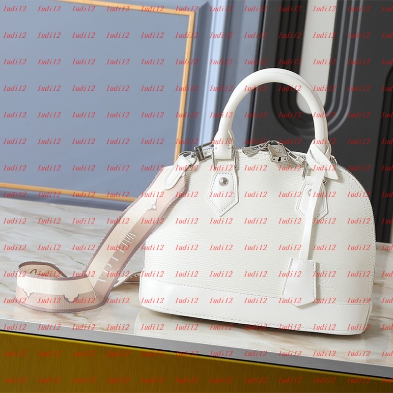 Real cowhide almas bb Womens crossbody shoulder bag Original designer handbag mirror quality leather chain bag tote luxurys bag embossing shell bag wallet