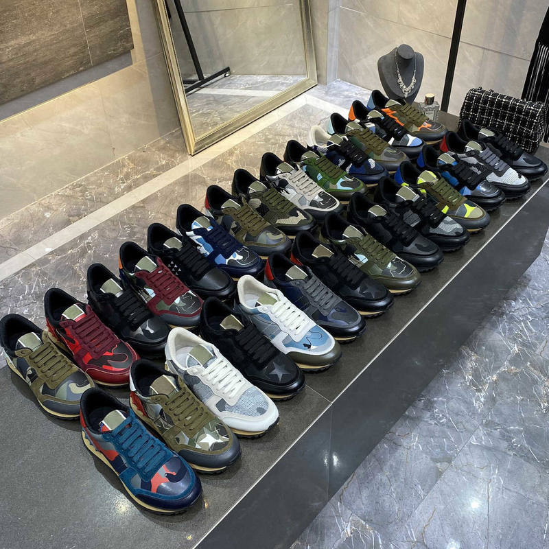 Designer Sneakers luxury Men Women Camouflage Rivet Casual Shoes Mesh Camo Suede Leather Trainers Rockrunner Chaussures Studded Flats Shoe