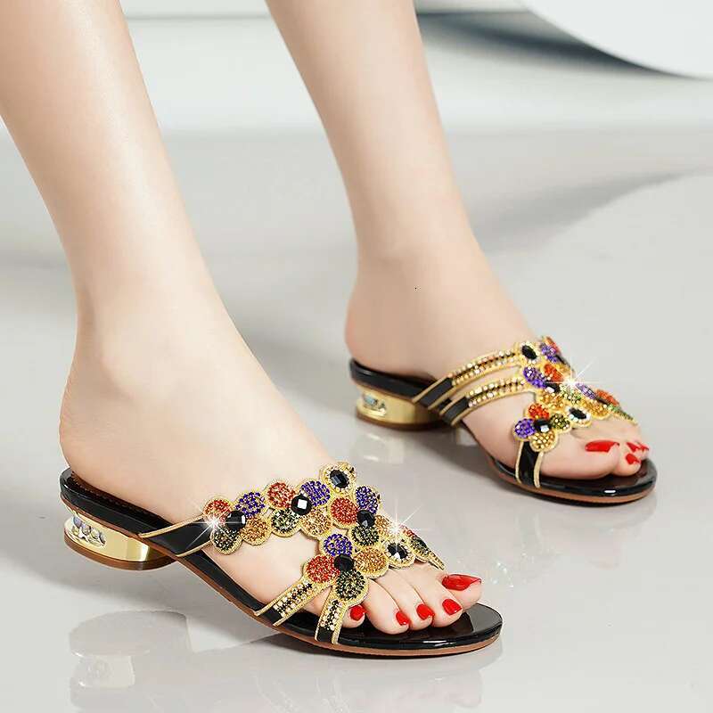 2025 Summer New Comfortable Open toed Beach Slippers, Women's Designer Fashion High Heel Sandals, Anti slip Party Shoes