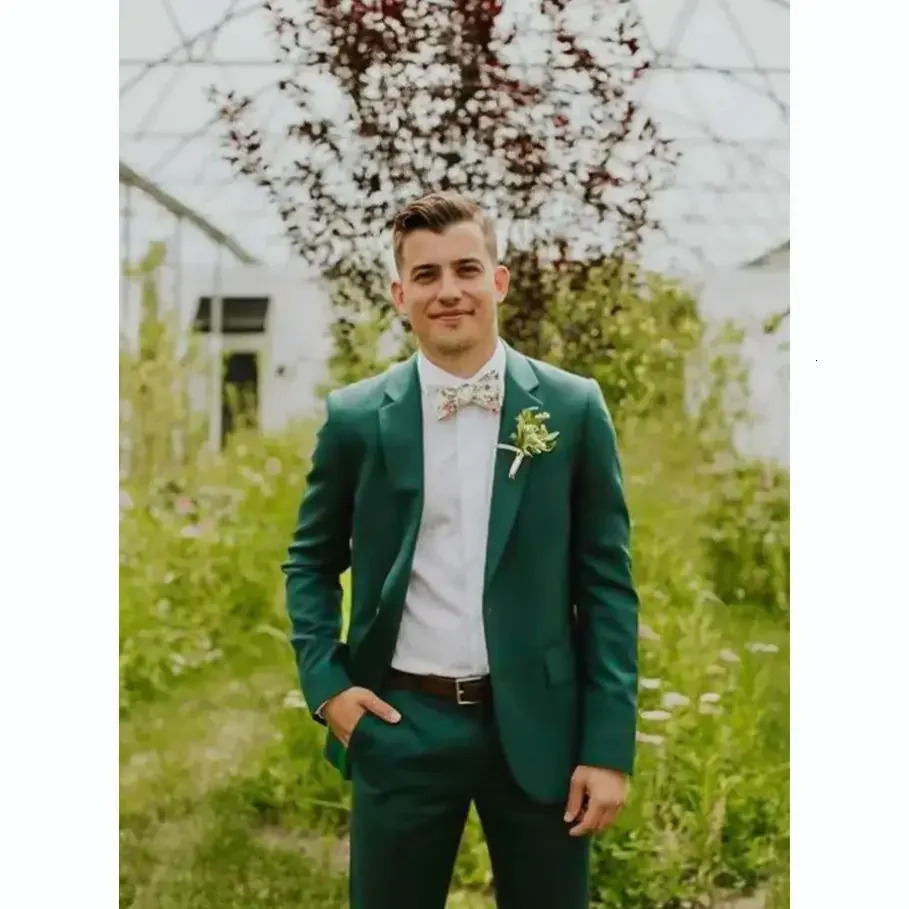 Jade green mens two-piece set jacketpants slim fit fashionable high-quality mens formal party outfit 250402