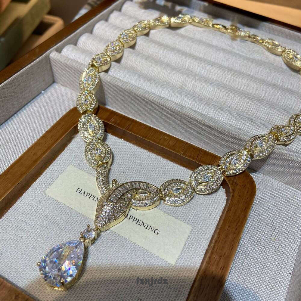 New Snake-Shaped Water Drop Necklace No. 5 Hoop Earrings Gold-Plated High-End Luxury Style Women's Dress Earrings Jewelry set