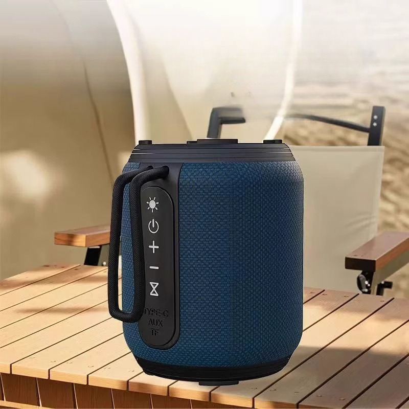 Hot selg wireless Bluetooth speaker, super large volume subwoofer, outdoor waterproof portable RGB lighting speaker