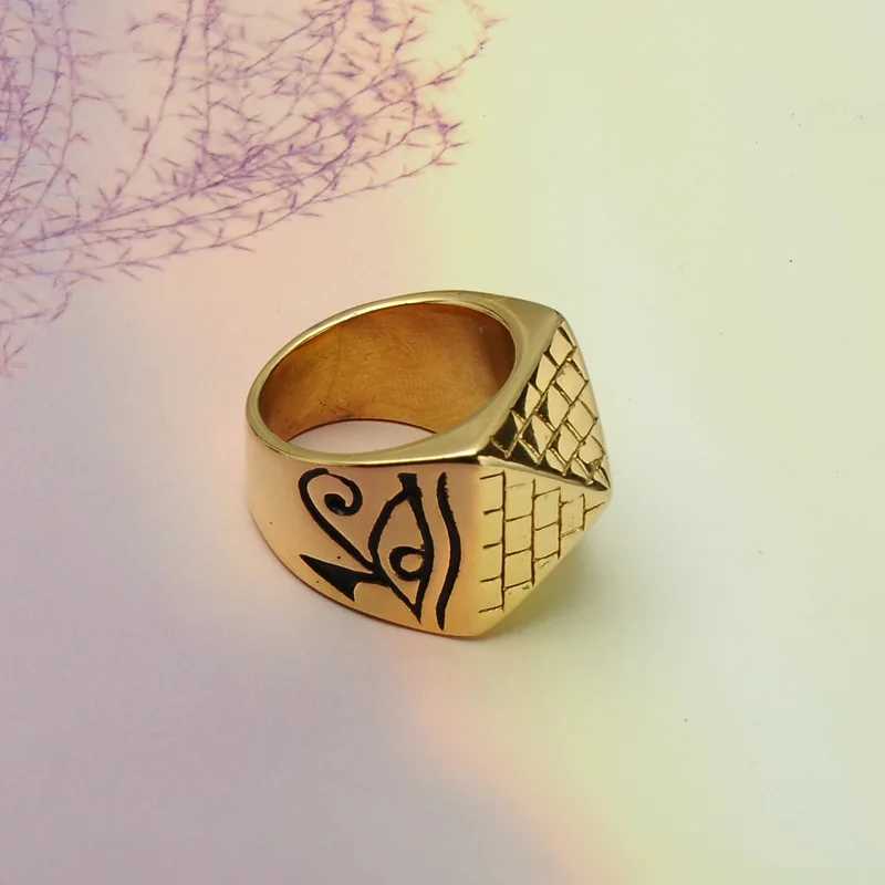 Stainless Steel Ancient Egyptian Pyramid Ring Pharaohs Eye Ornament of Horus Middle East Z250407