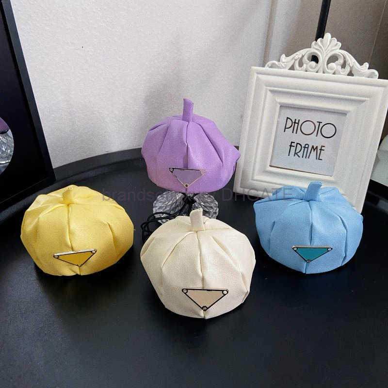 Pet trendy hat pumpkin hat sunshade hat Schnauzer magic bucket essential photo props cat dog beret hat