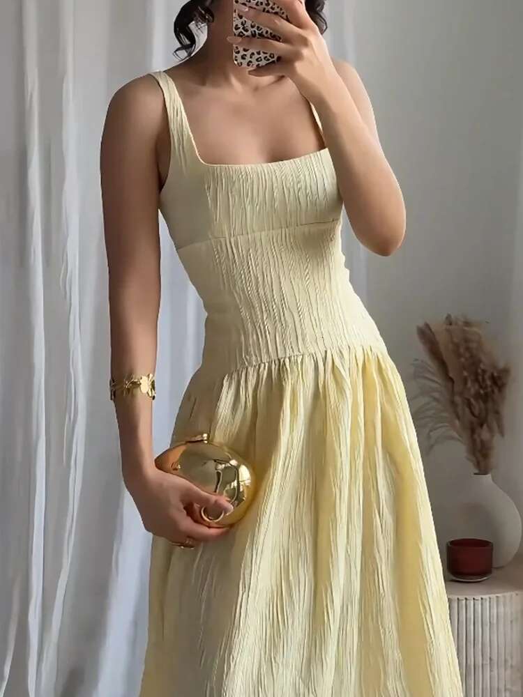 2025 RARA Summer New Arrival Ladies Textured Midi Casual Temperament Elegant Square Neck Slim Dress