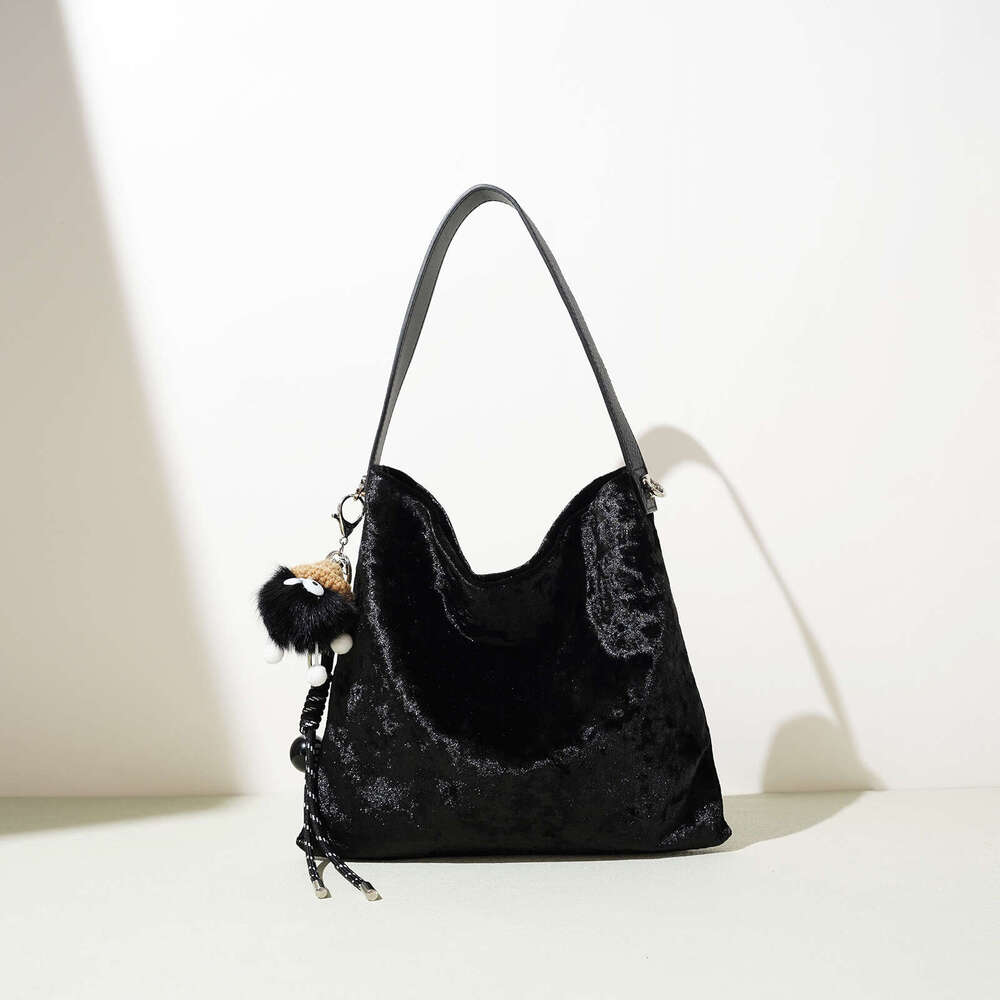 Famous Brand Luxury Bags Designer New Fashion Versatile Tote Shoulder Bag High Quality Ladies Commuter Cross Body