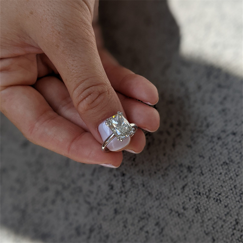 Fine Jewelry Real Gold 4.0 Carat Radiant Shape E VS1 Engagement Ring For Women 14K 18K Available Wedding Lab Diamond Womens Gold Ring
