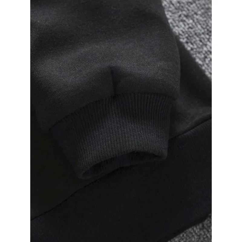 2025 European and American Mens Autumn Gothic Letter Printed Soft and Comfortable Hoodie Outdoor City High Street Top W251106