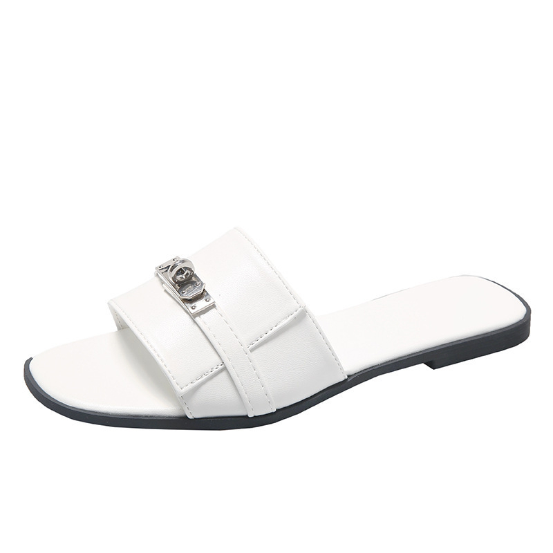 hot free shipping designer Sandals for woman fashionable and breathable outdoor slippers white beach shoes