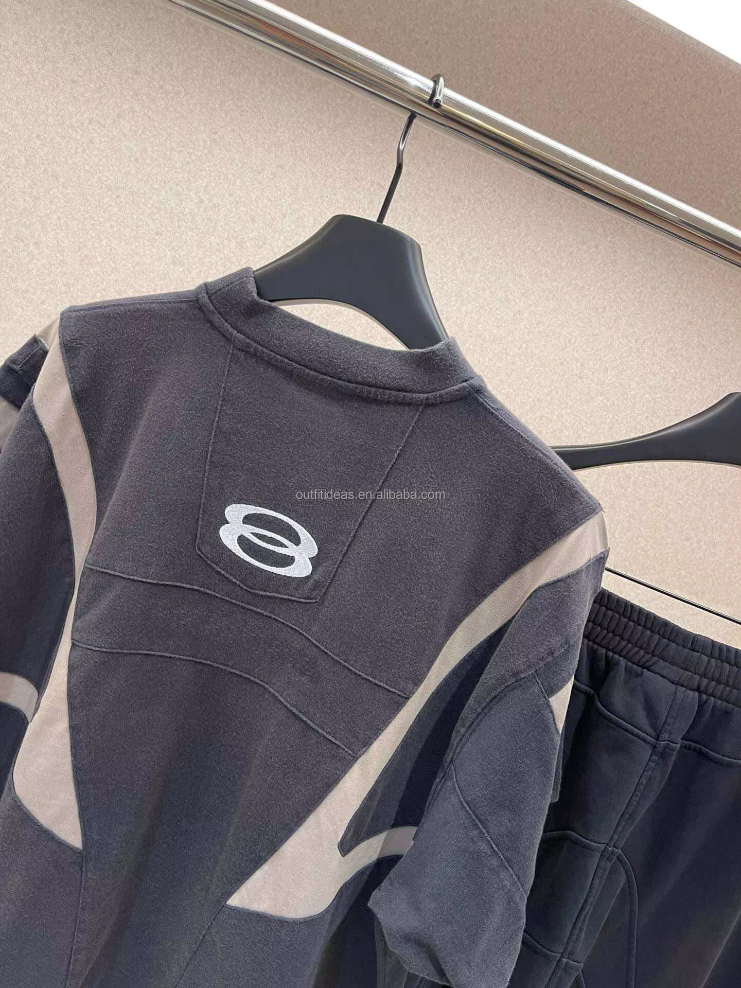 Exaggerated unisex unified sports zipper sweatshirt, oversized logo bicycle jacket, wool men's gray cyclist hooded sweatshirt