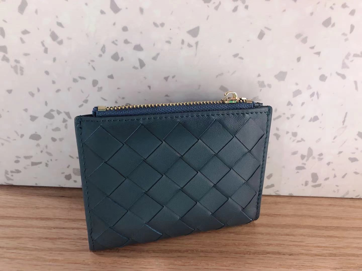 2025 new Fashion short women's wallet sheepskin hand-woven short clip multi-card slot genuine leather card holder wallet for women