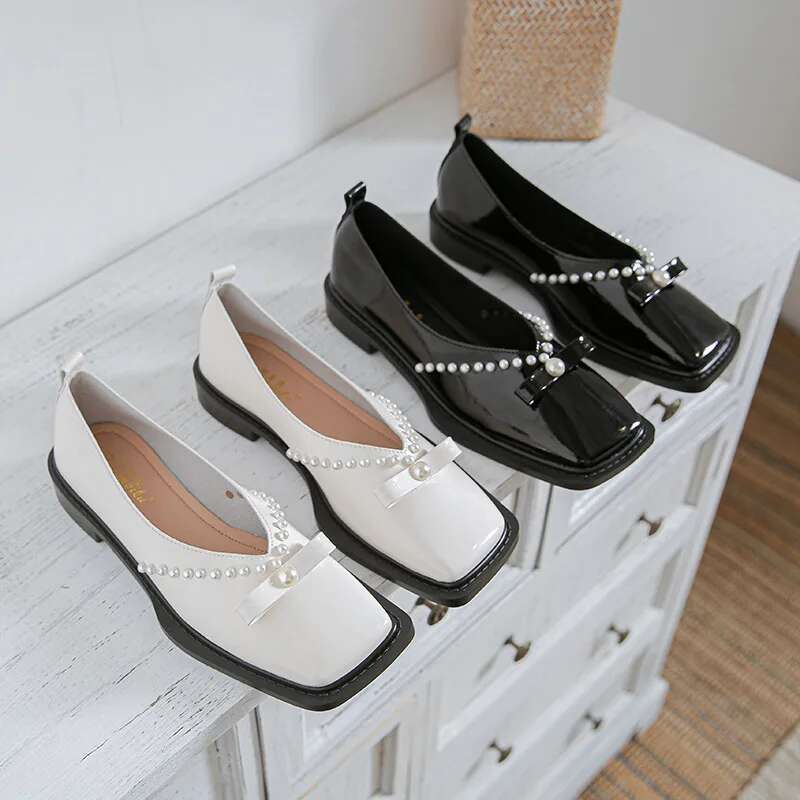 The 2023 New Fashion Brand Designed Women With Low Single Square Head Spring Large Size Casual Shoes 41-43