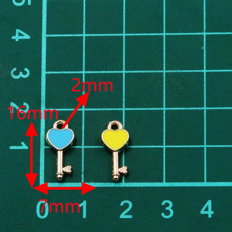 30 pieces of 8color 7x16MM alloy metal drip oil colored lock key charm careful pendant for DIY bracelet necklace jewelry making 250325