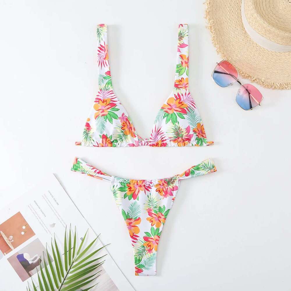 Lovely wer Print Bikini Set Women 2024 Low Waist 2-piece Swimsuit Sexy Thong Swimwear Summer Beach Vacation Bathing Suit New