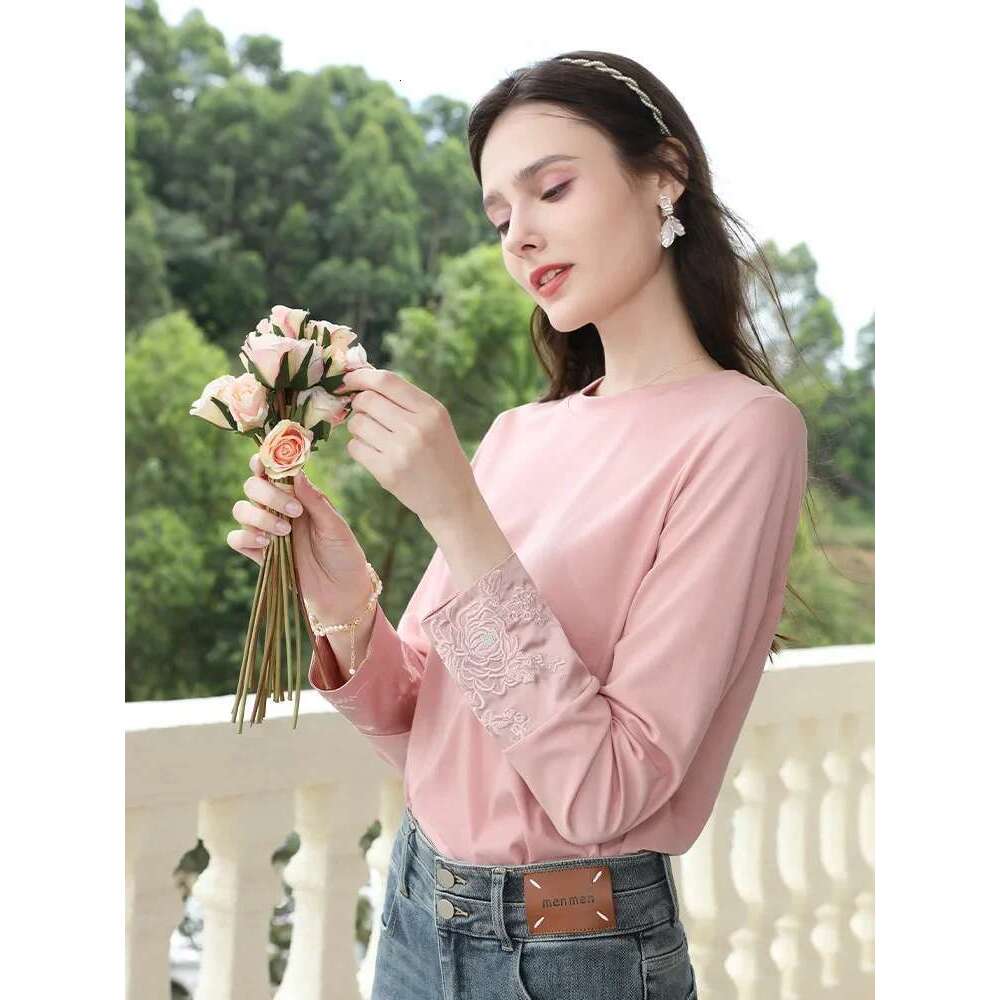 New Chinese Style Pink Embroidery Long Sleeved T-Shirt For Fall Clothes Women Slim Fit Top