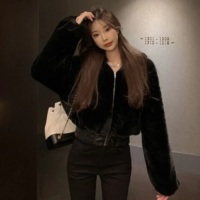 Short Faux Rabbit Fur Coat Women Crop Top Winter Thicken Warm Clothing Small Furry Hooded Faux Fur Jacket Fluffy Jackets 251105