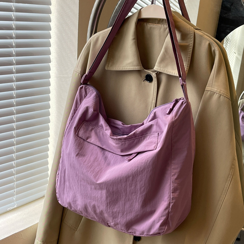 2025S Designer Women S Bag Large Capacity Tote For Women New Fashionable And Simple Casual Crossbody Bag Student Class Single Shoulder Bag