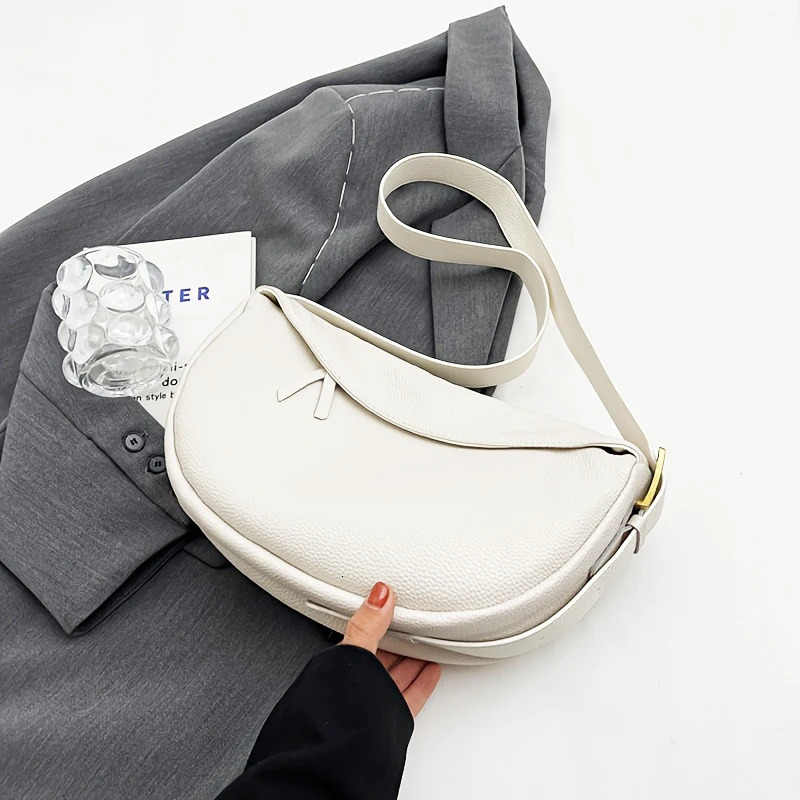 Fashionable retro leather bag womens dumpling bag shoulder bag crossbody bag trendy and versatile soft leather bag 251106