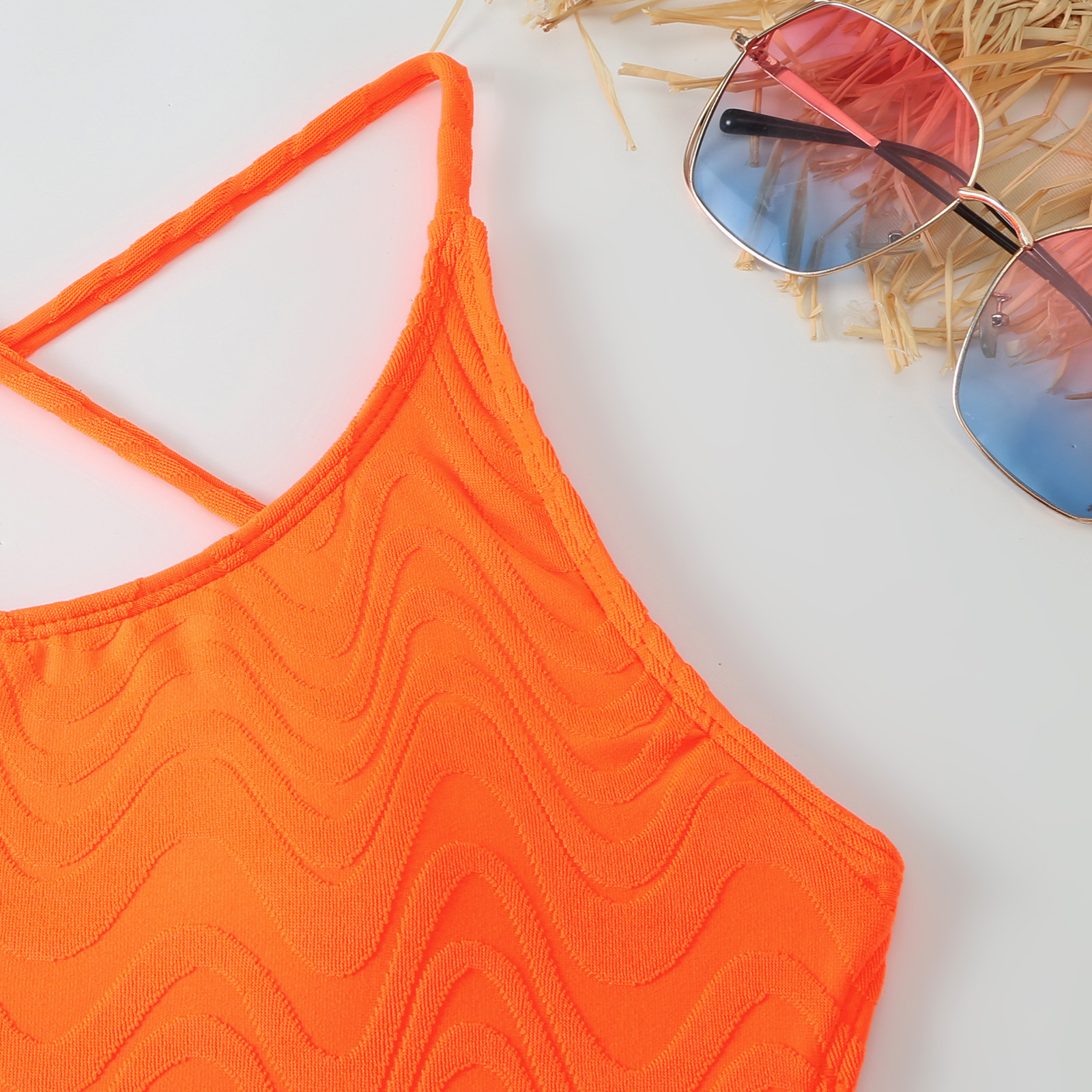 2025 new one-piece swimsuit women's solid color sexy tight triangle backless bikini